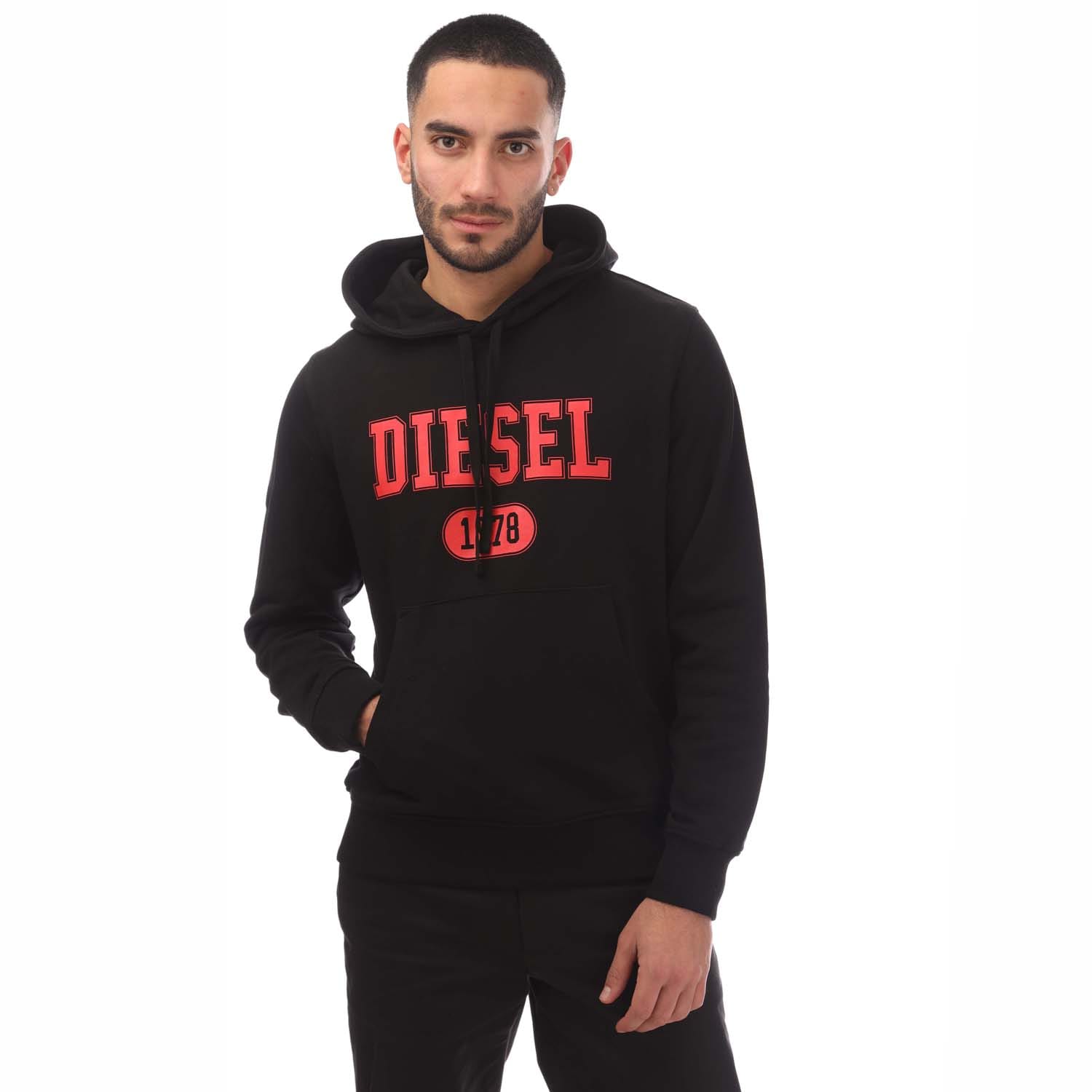 Schwarzer Baumwoll-Hoodie mit rotem Logo