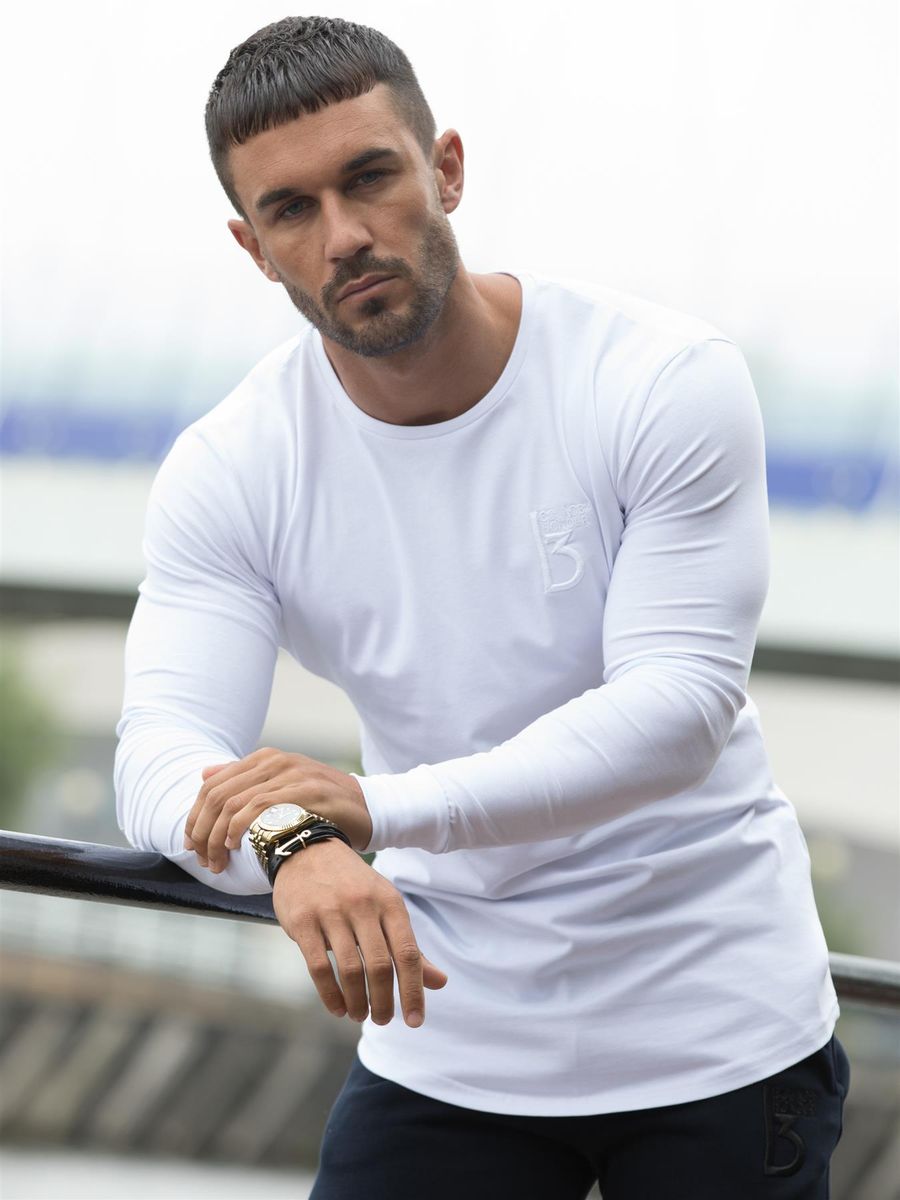 Langärmliges Muscle-Fit T-Shirt