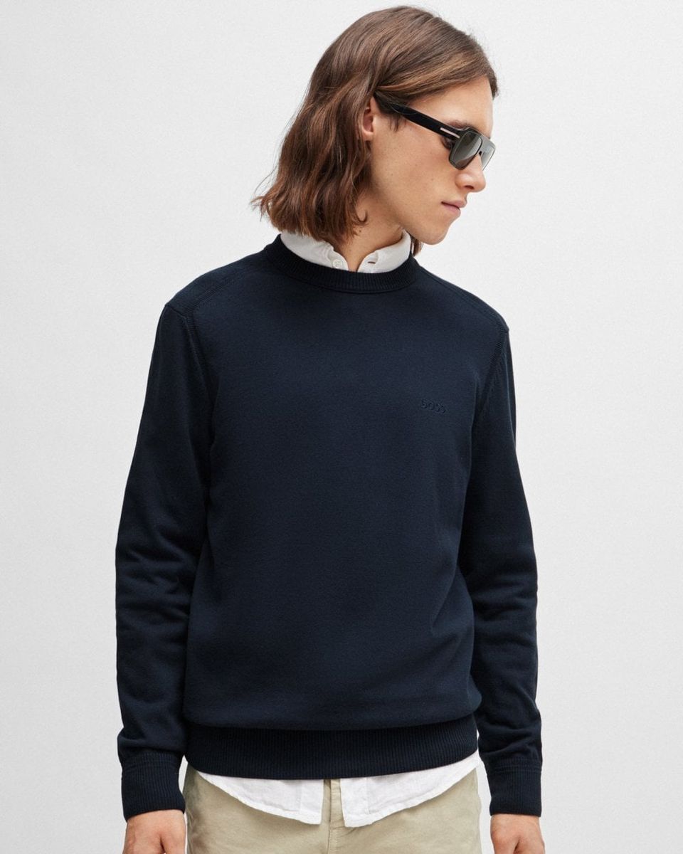 Klassischer Rundhals-Pullover mit regulärer Passform