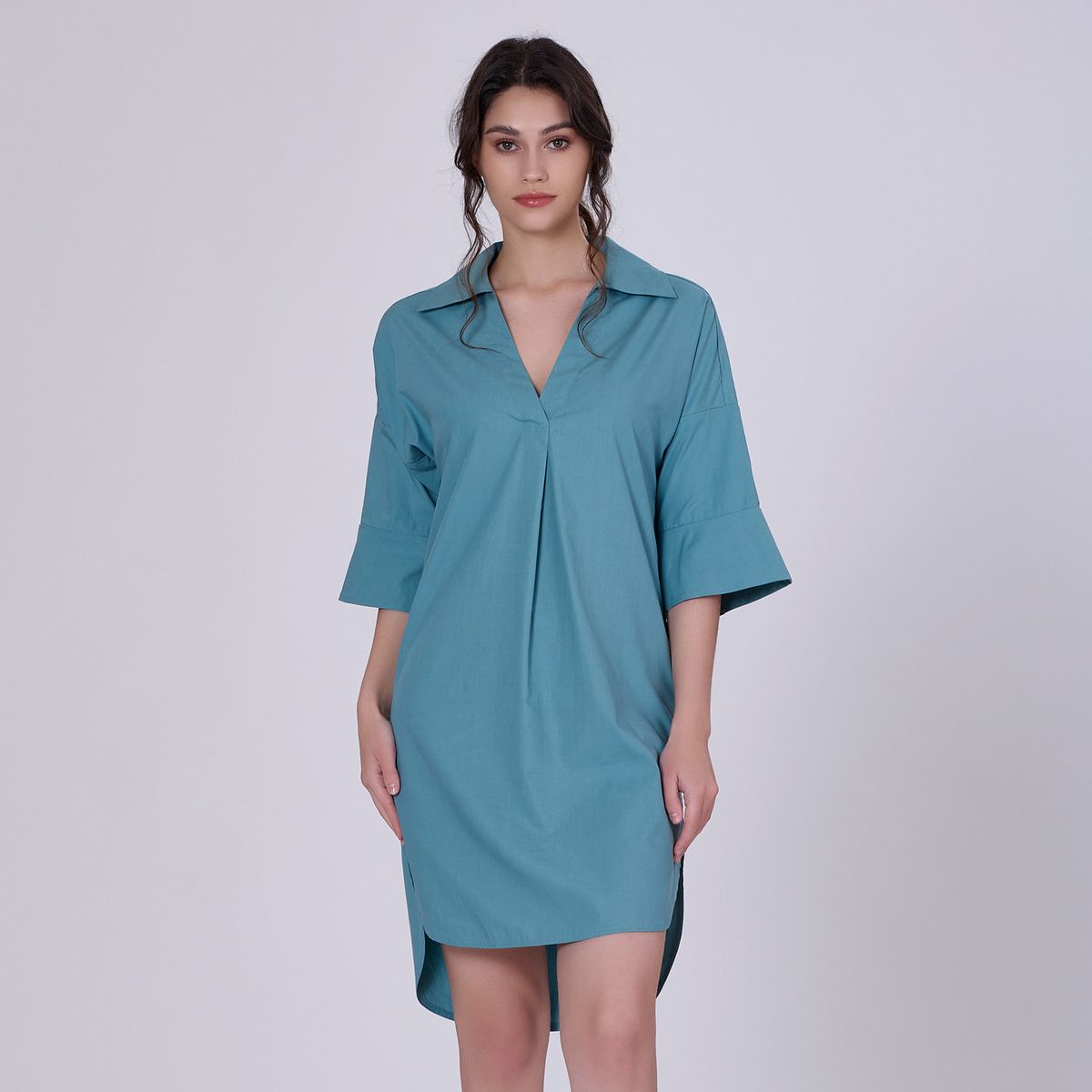Minimalistisches Baumwoll-Hemdkleid mit Kragen