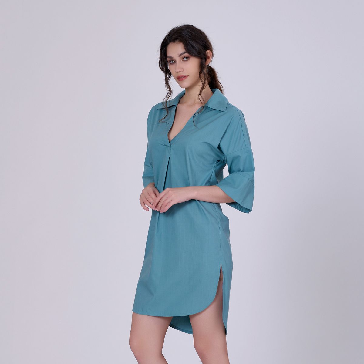 Minimalistisches Polo-Hemdkleid aus Baumwolle