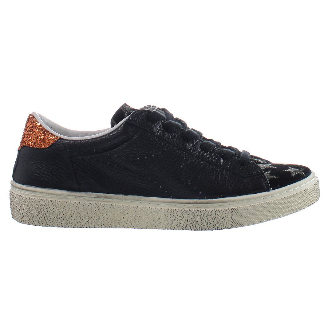 Distressed Leder-Sneaker mit Sternenmuster