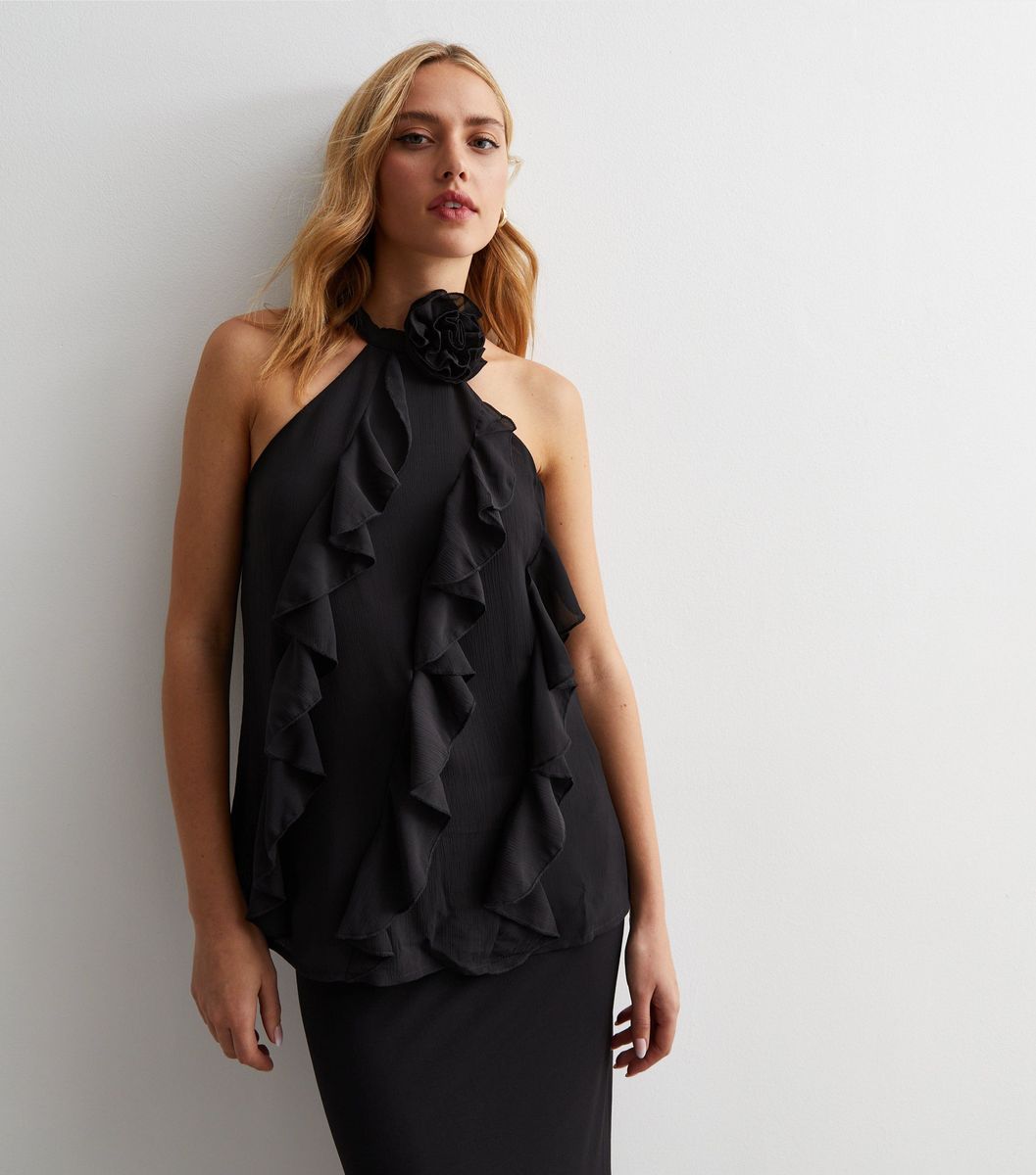 Elegantes Neckholder-Top mit Rüschendetail