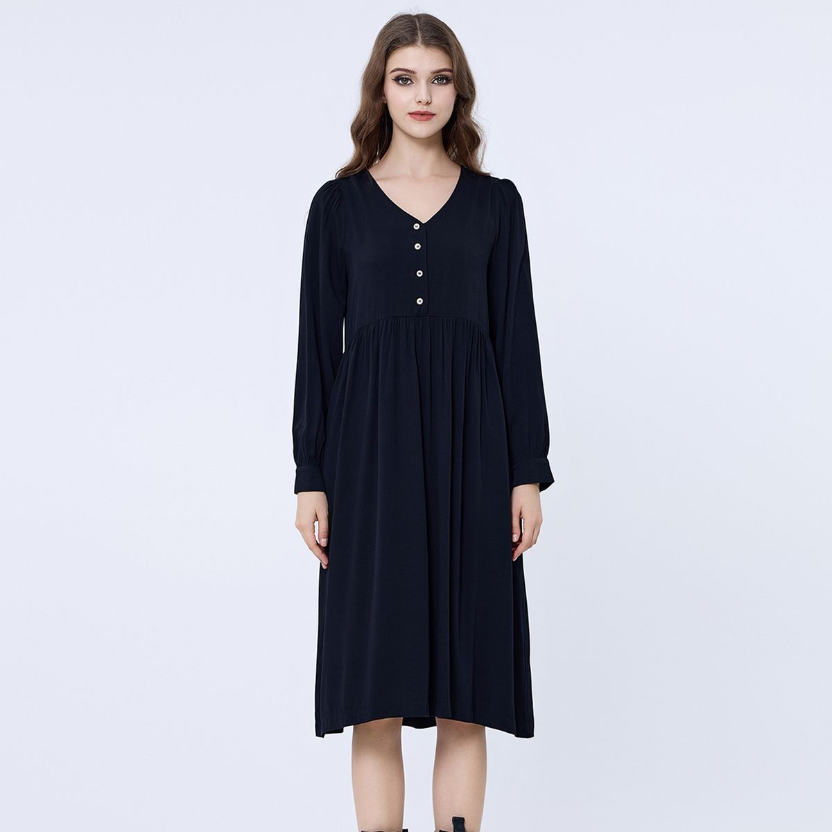 Locker geschnittenes Retro-Hemdkleid