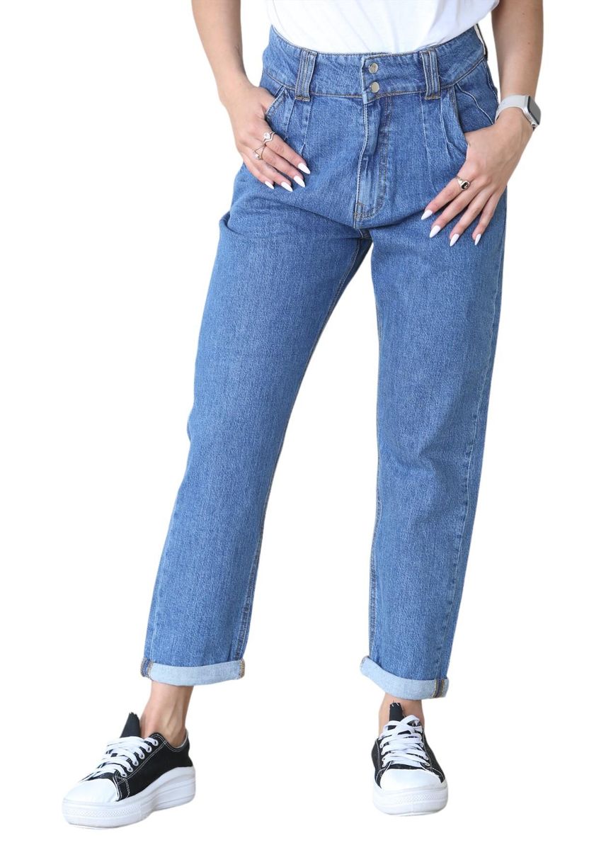 Hochtaillierte Boyfriend Jeans mit Karottenform