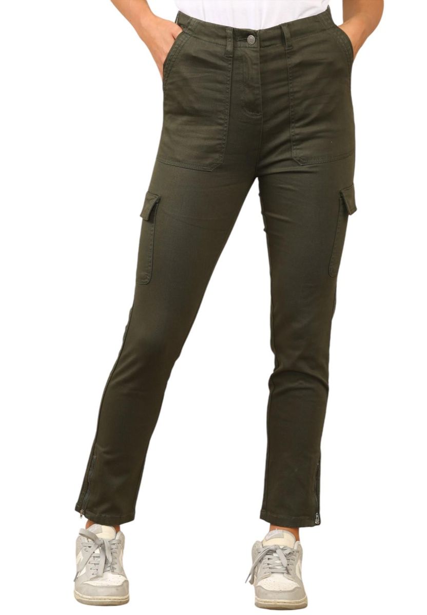 Skinny Cargo-Chinos mit hoher Taille