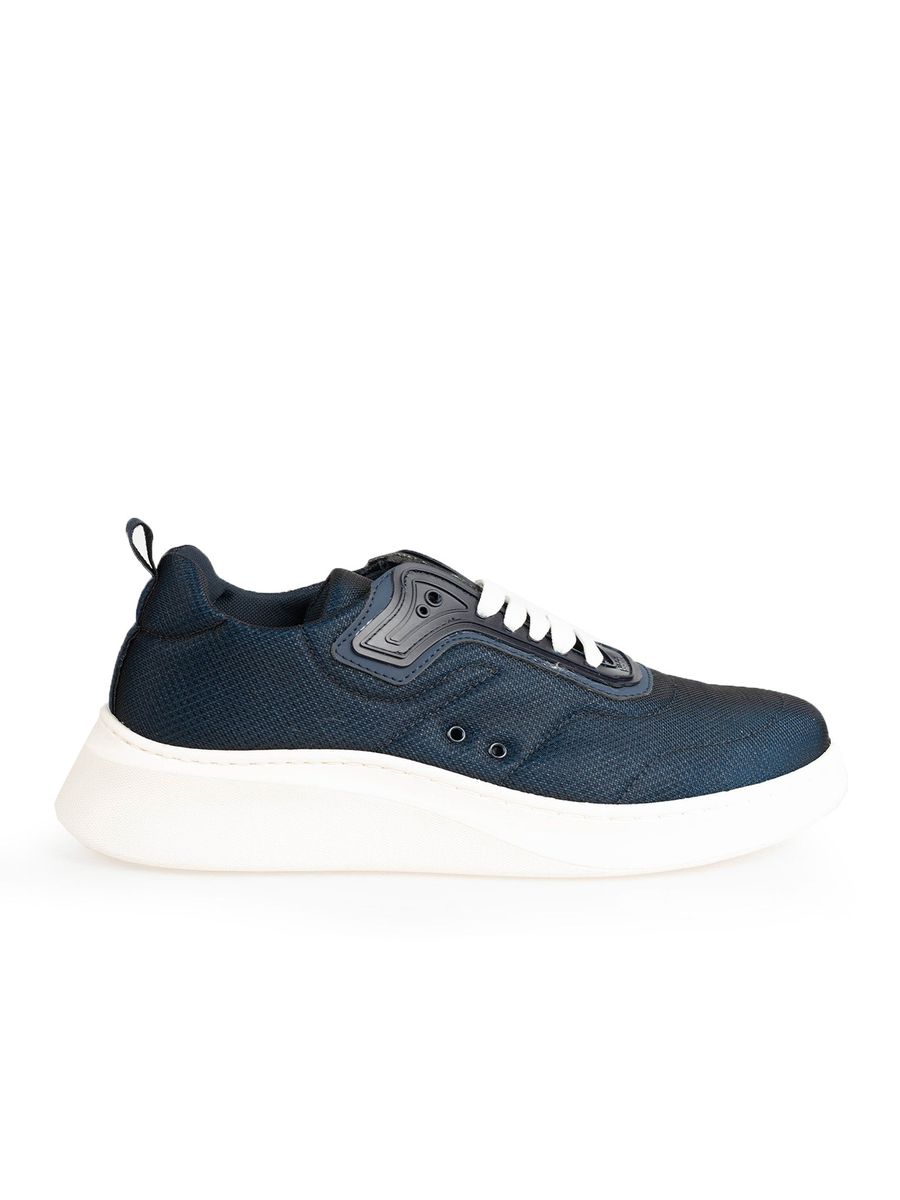 Marineblauer strukturierter Low-Top Sneaker