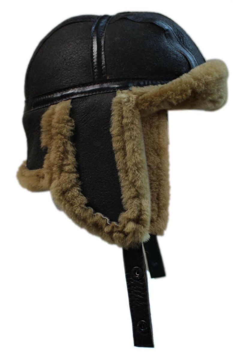 Trappermütze im Fliegerstil mit Shearling