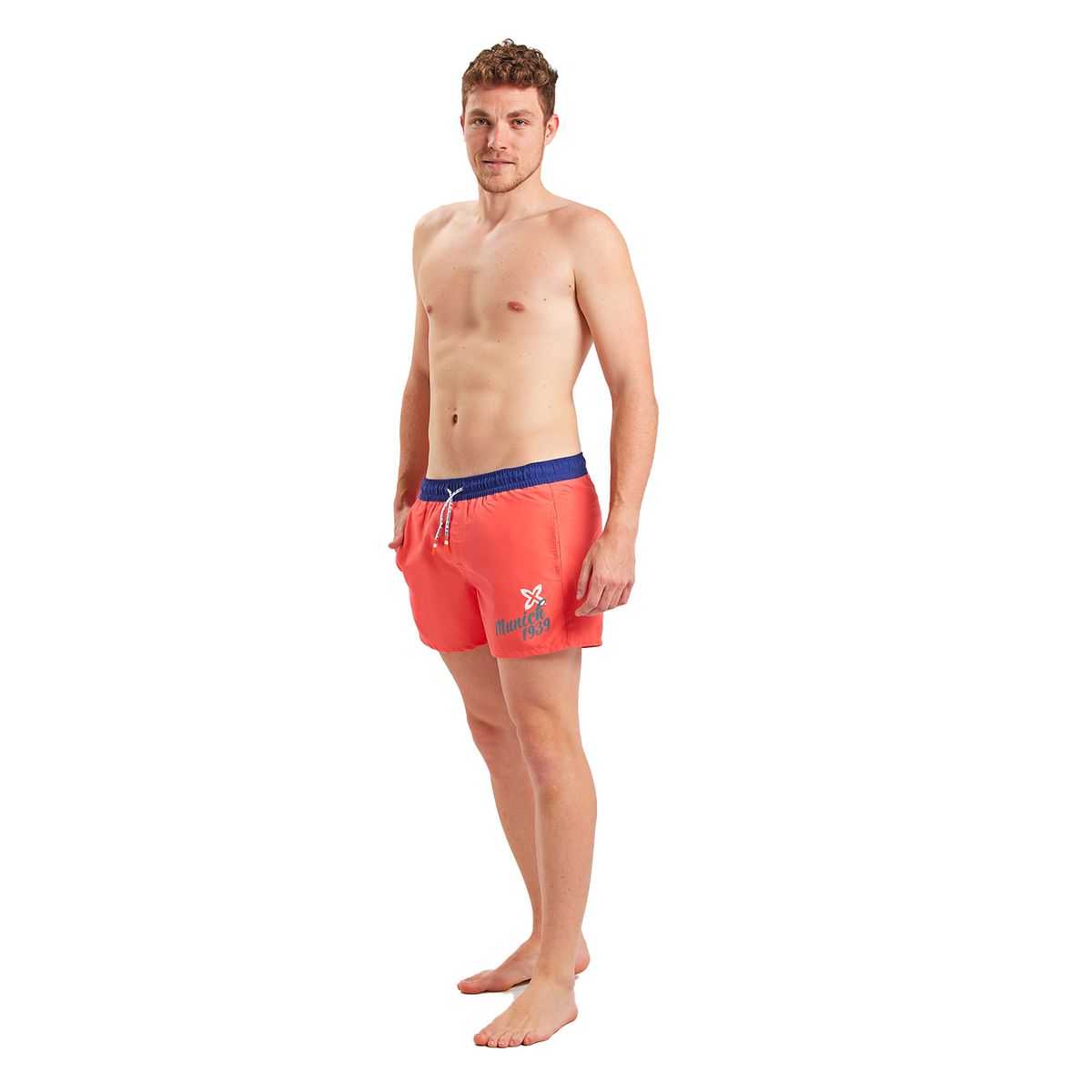 Türkisfarbene Badehose mit orangem Saum
