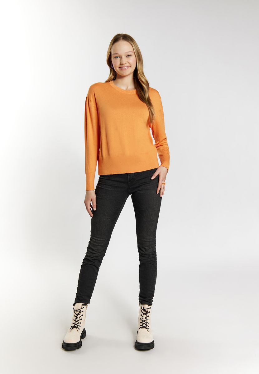 Grob gestrickter Kurzpullover in Rippoptik