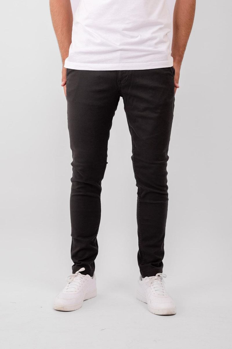 Schmal geschnittene Performance-Hose mit Struktur