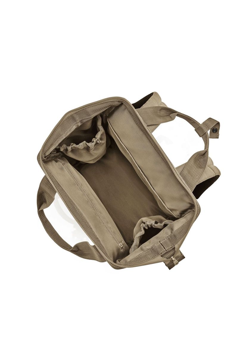 Gesteppter beiger Alltagsrucksack