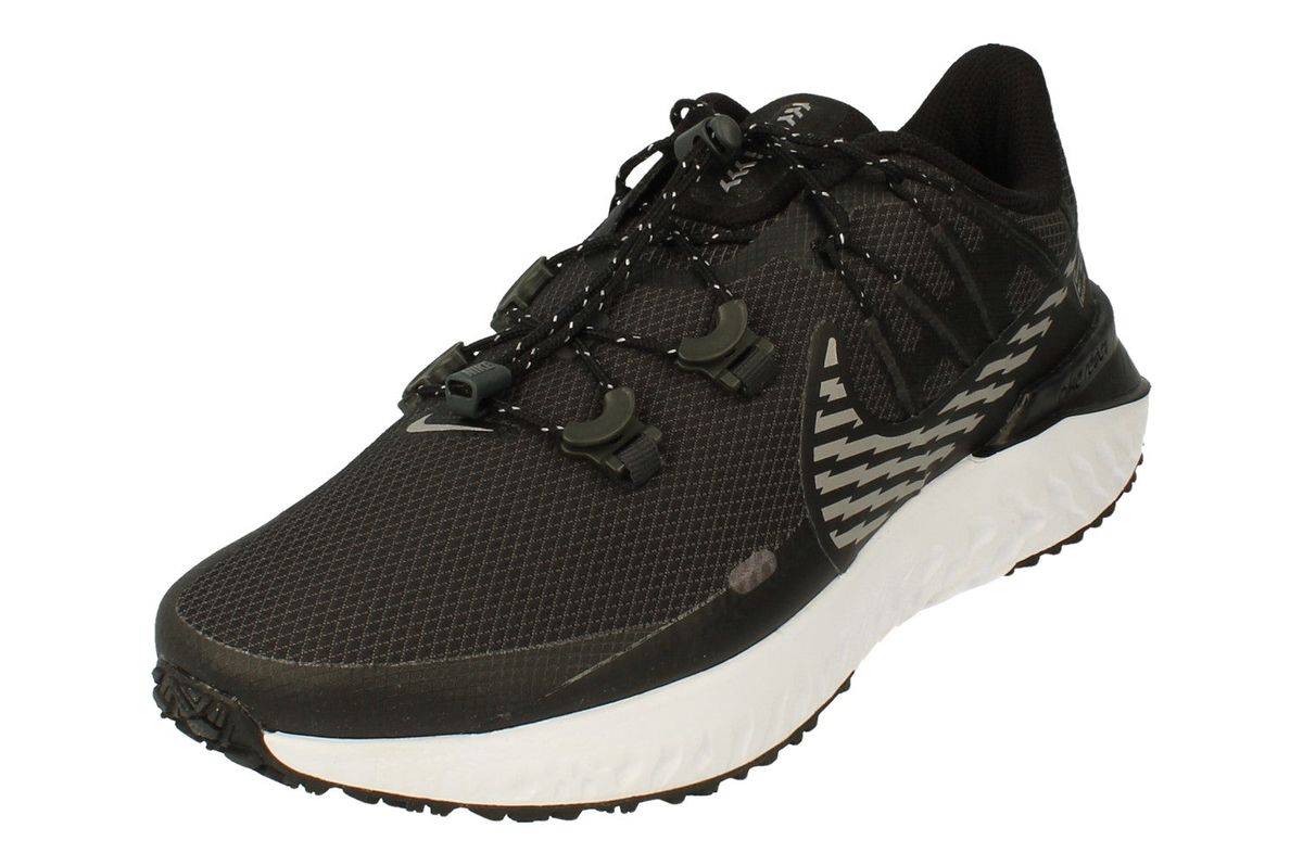 Schwarzer Herren Laufschuh mit Shield