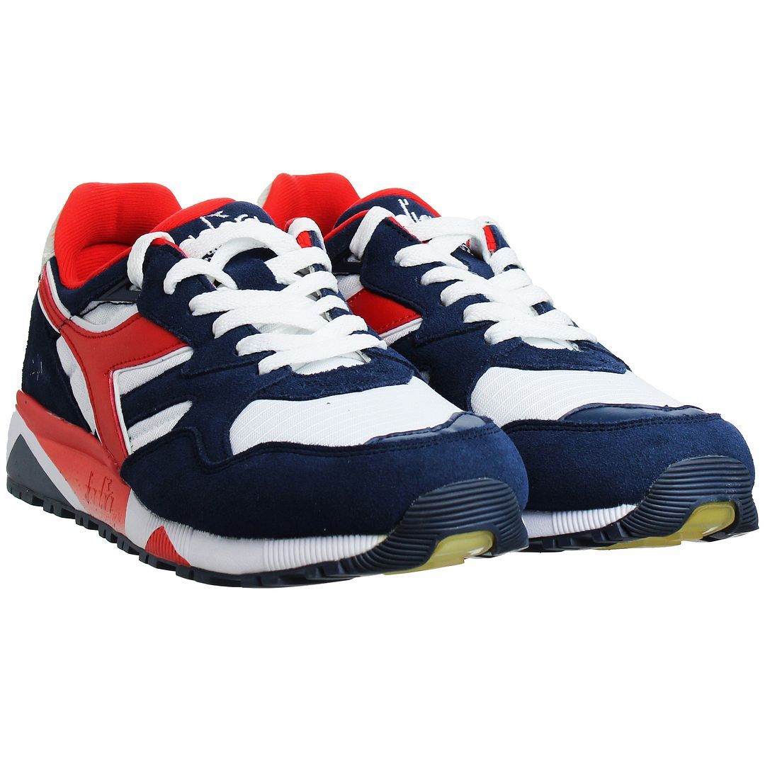 Klassische N9002 Retro-Sneaker