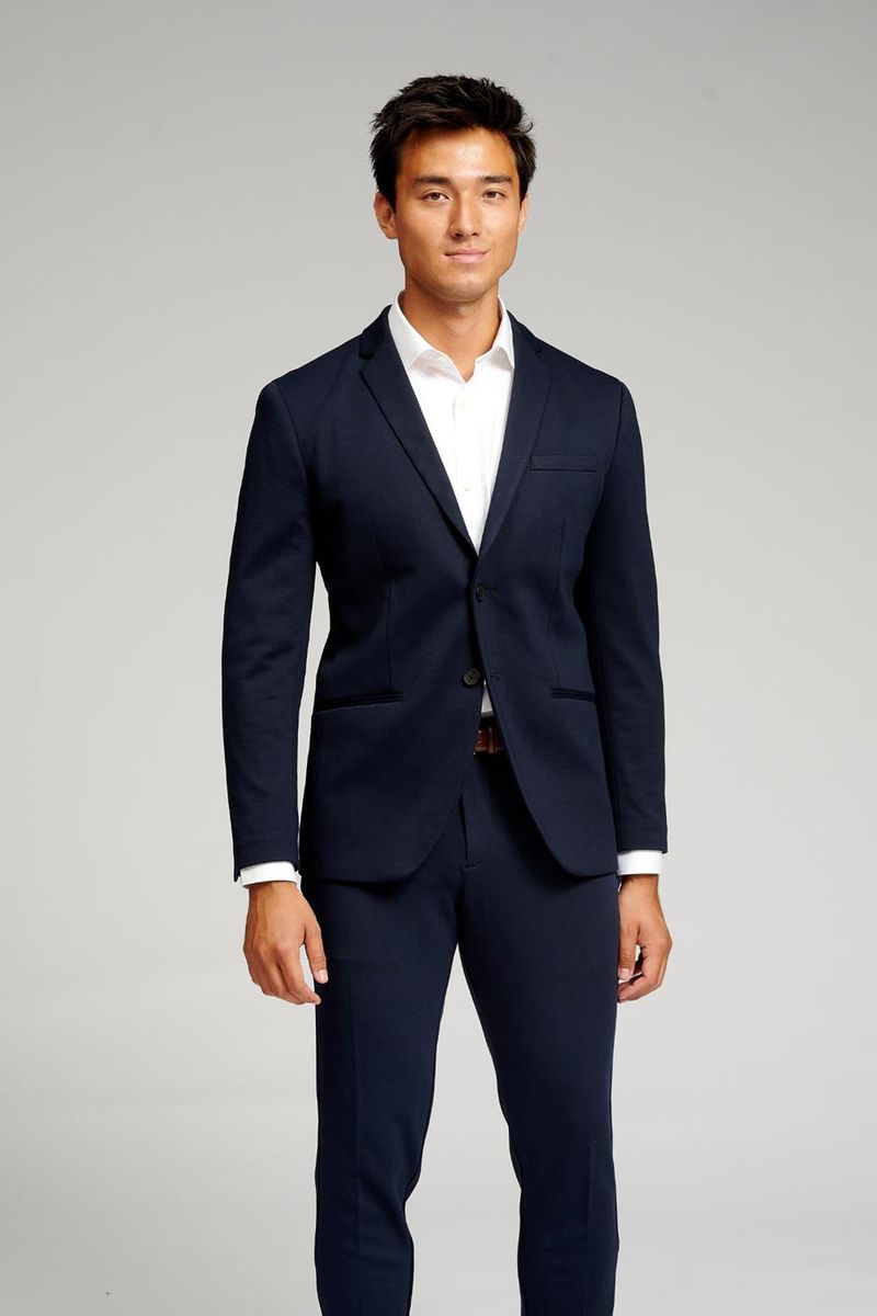 Marineblauer Performance-Blazer