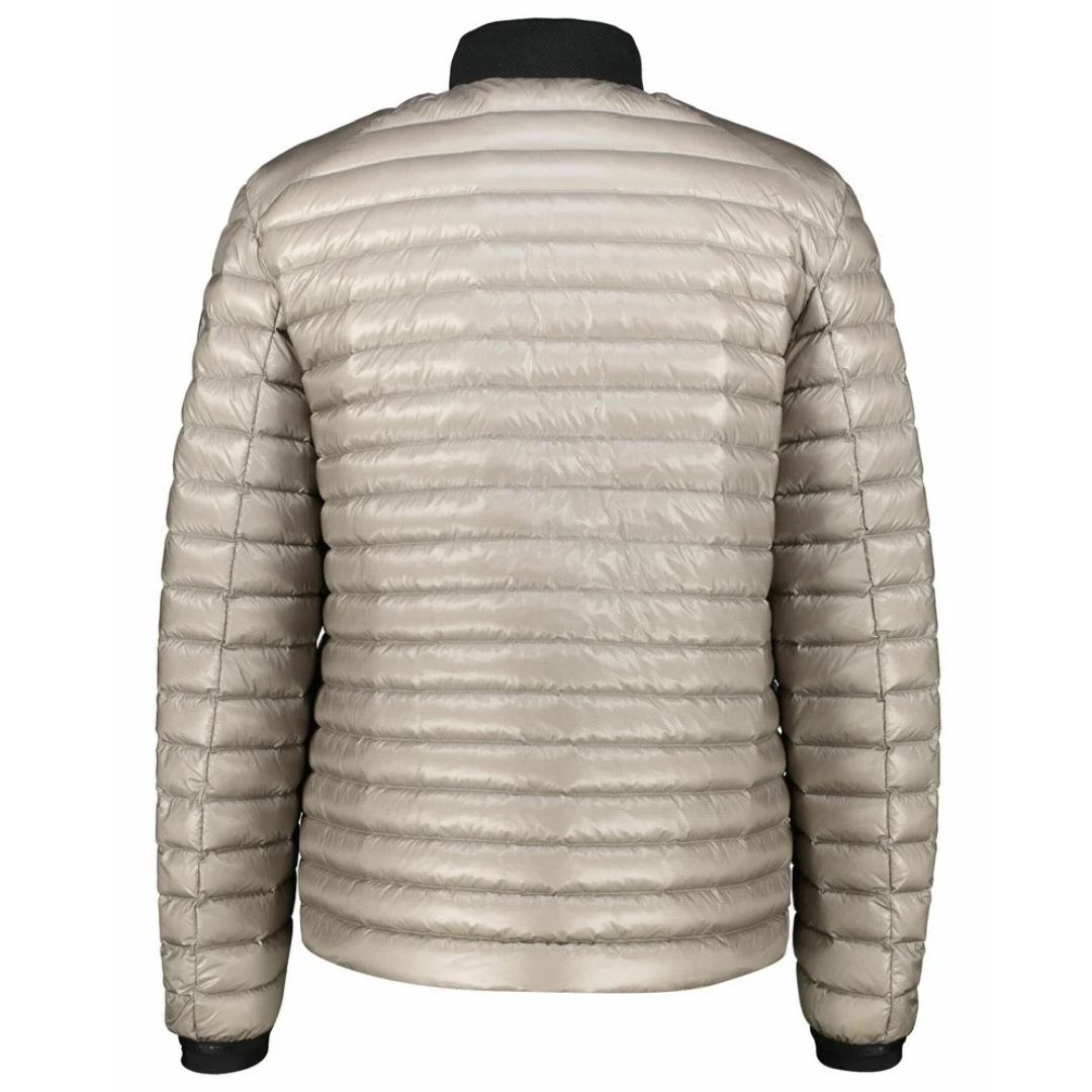 Leichte gesteppte Airframe Daunenjacke
