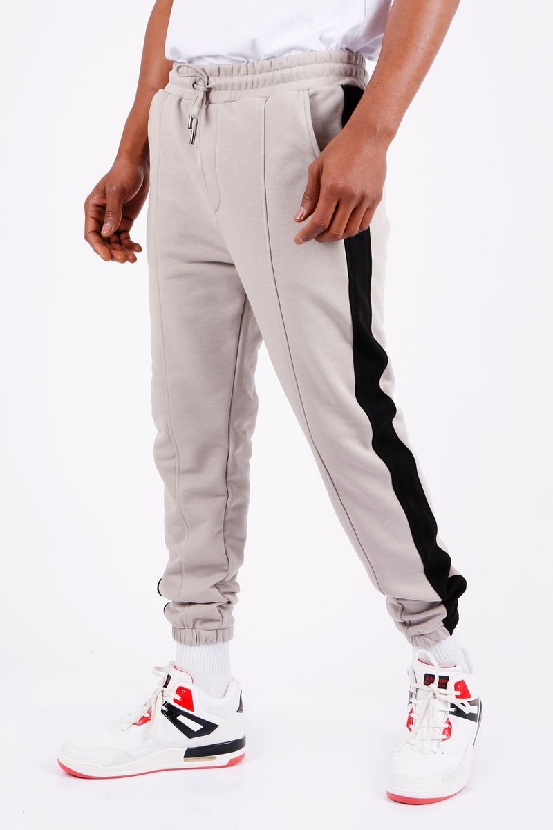 Jogginghose aus Fleece mit Seitenstreifen