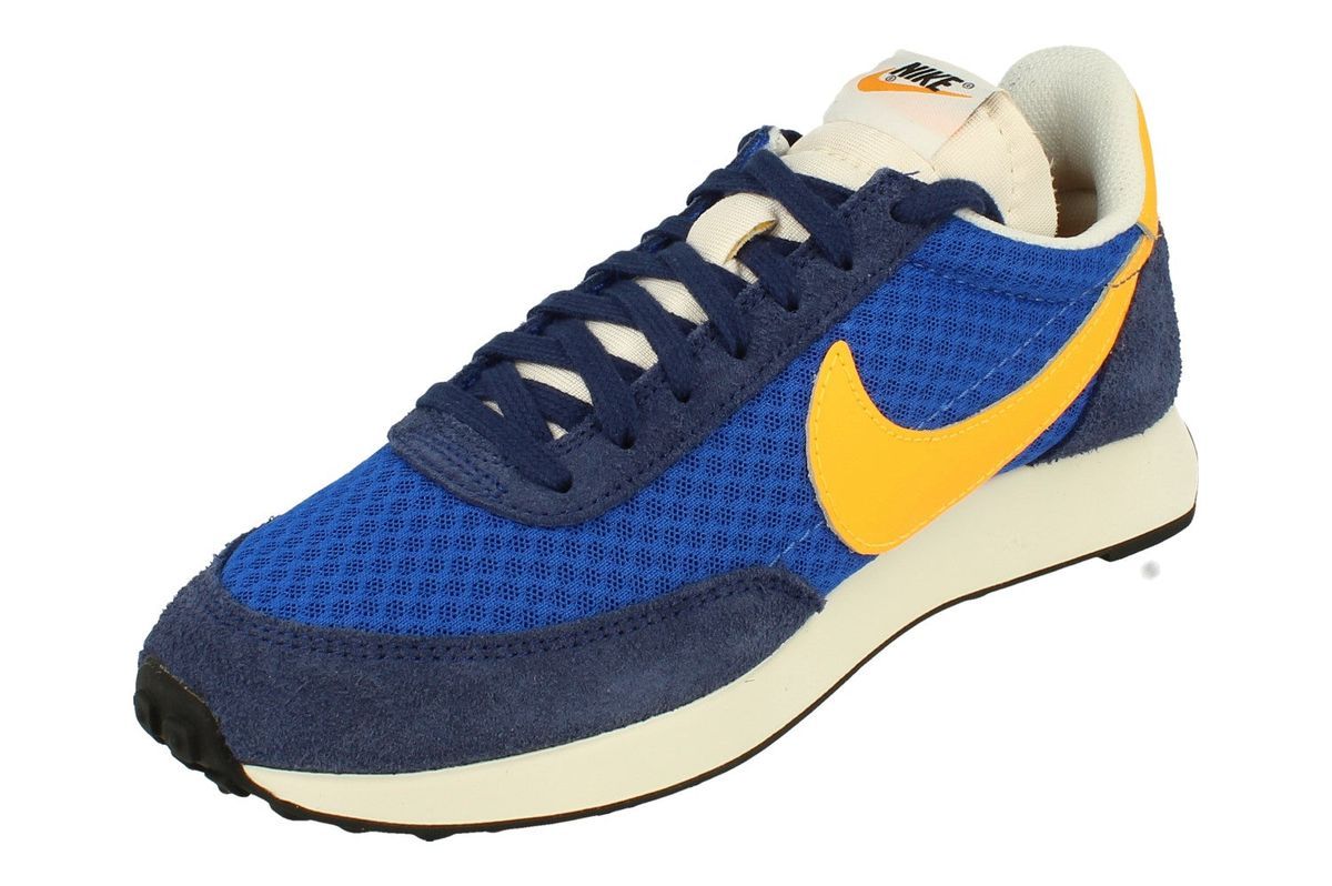 Laufschuh im Retro-Stil in Blau