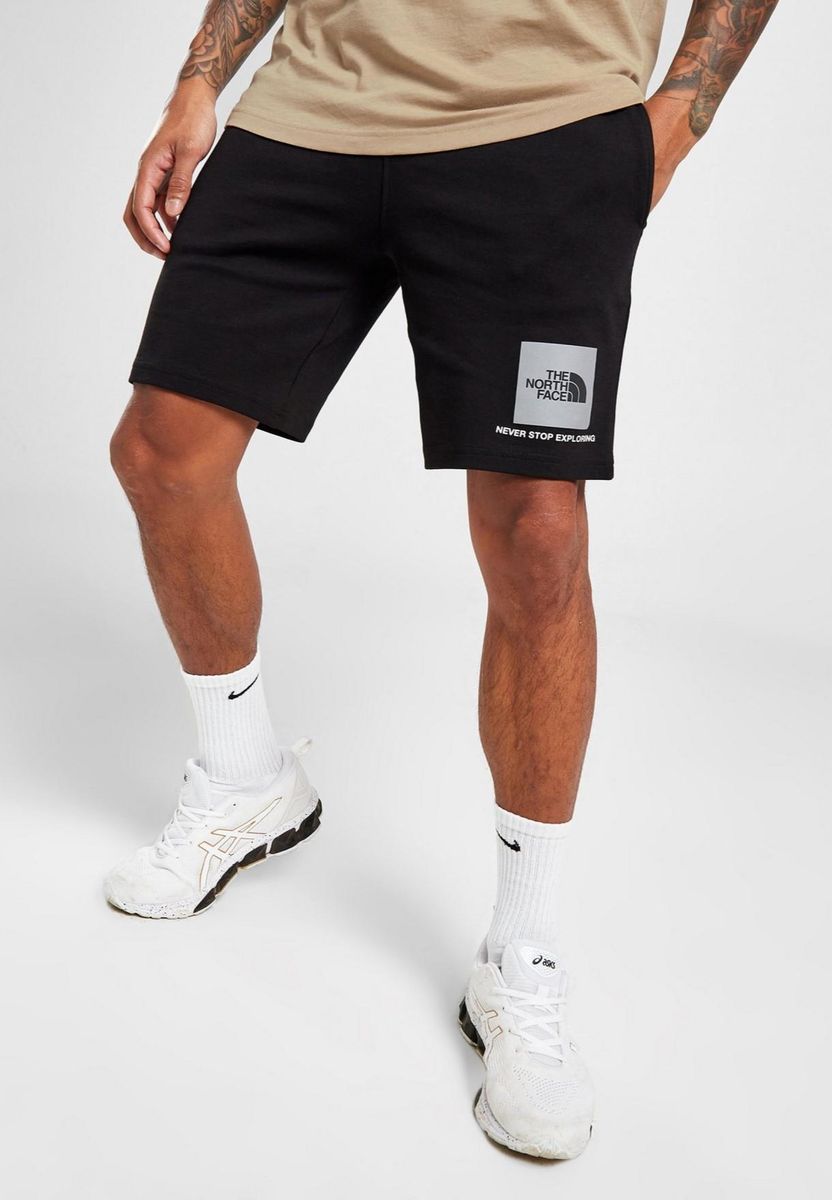 Schwarze lässige Shorts mit Logo-Print