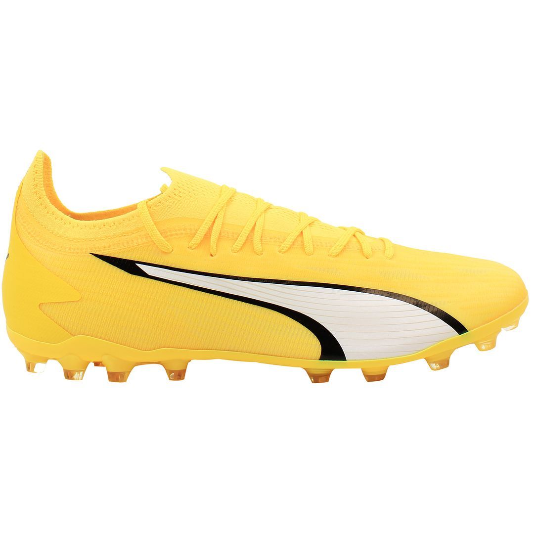 Ultra Ultimate Fußballschuhe für festen Boden