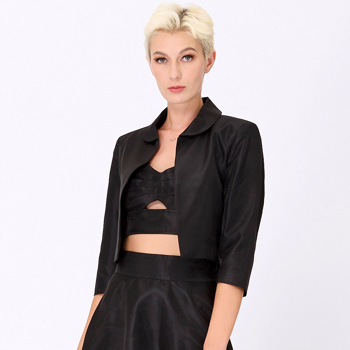 Minimalistischer Taft-Crop-Bolero