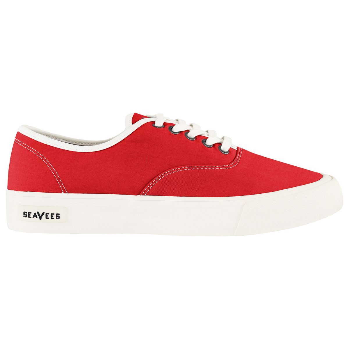 Klassischer roter Segeltuch Plimsoll Sneaker