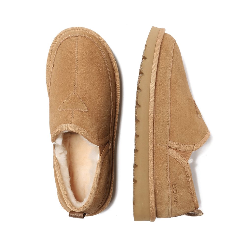 Slipper aus Wildleder mit Schafwolle