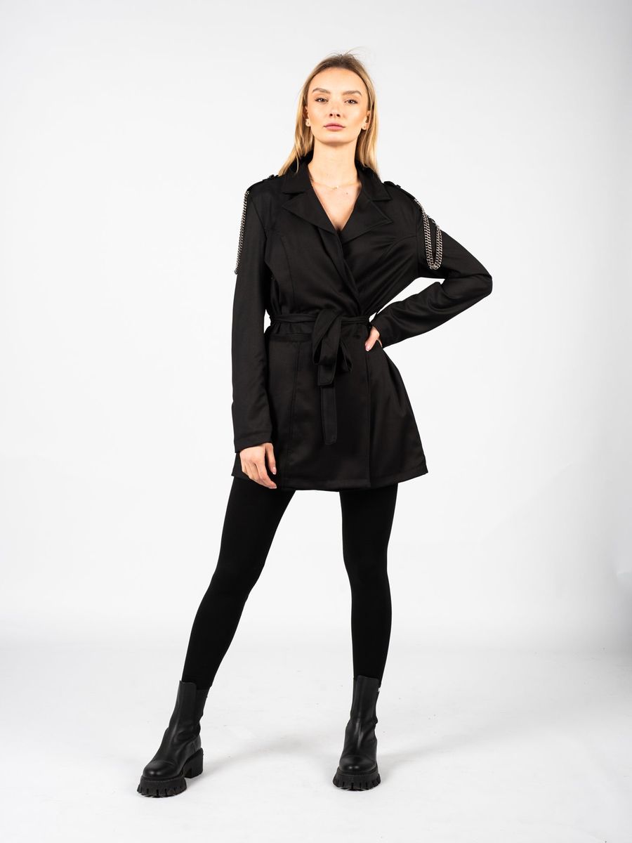 Schwarze Gürteljacke mit Kettendetail