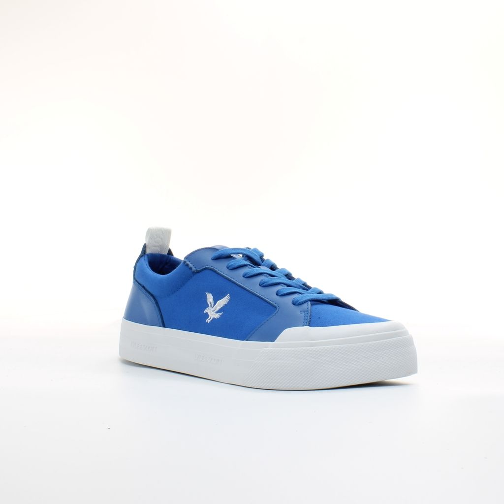 Klassische Low-Top Textil-Trainer