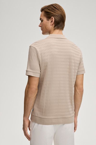 Joop! Cleison Sandfarbenes, strukturiertes Poloshirt mit kurzem V-Ausschnitt