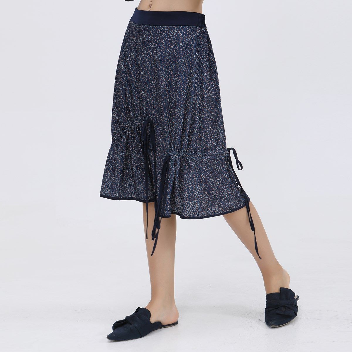 Verstellbarer Samt-Midirock mit Liberty-Print