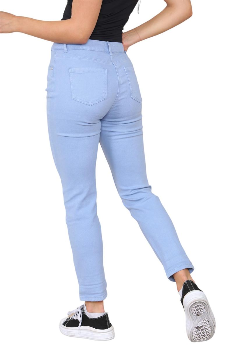 Tapered Mom-Jeans mit hohem Bund