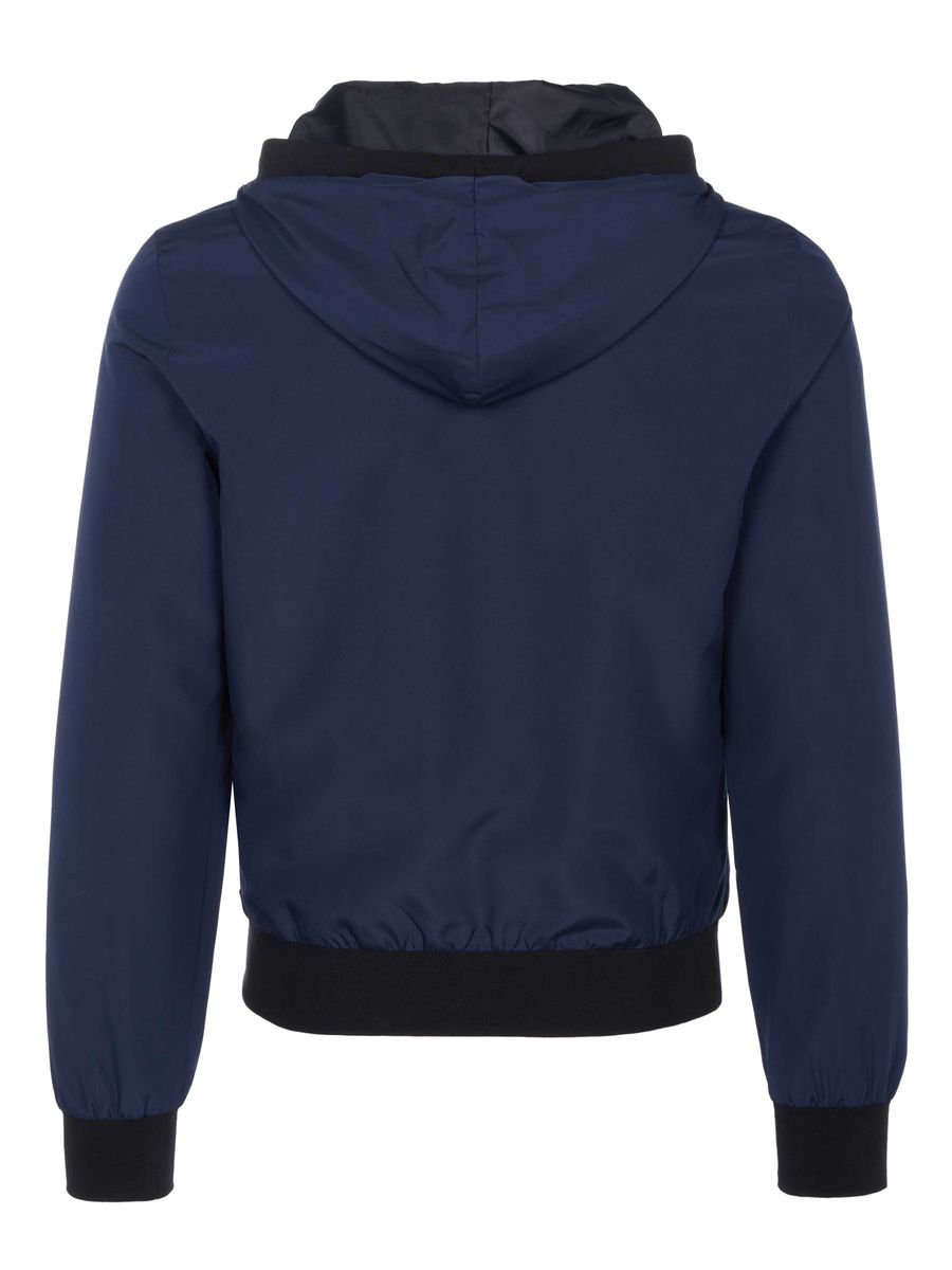 Bomberjacke aus technischem Gewebe mit Kapuze