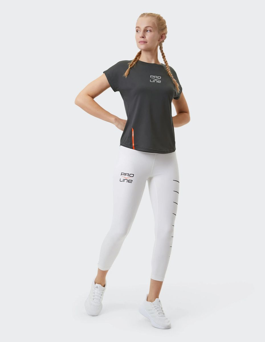 Körpernahes Funktions-T-Shirt