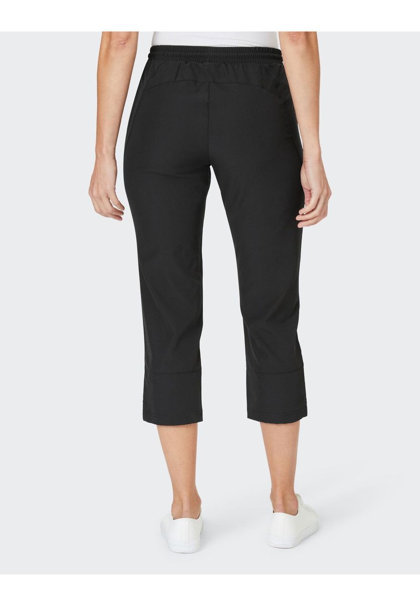 Sportliche, verkürzte Caprihose mit Taschen