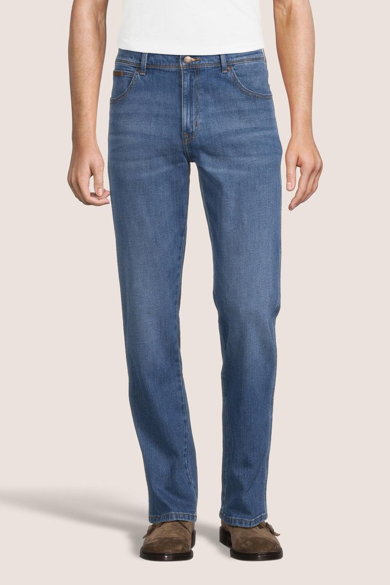 Klassische Herrenjeans mit geradem Bein