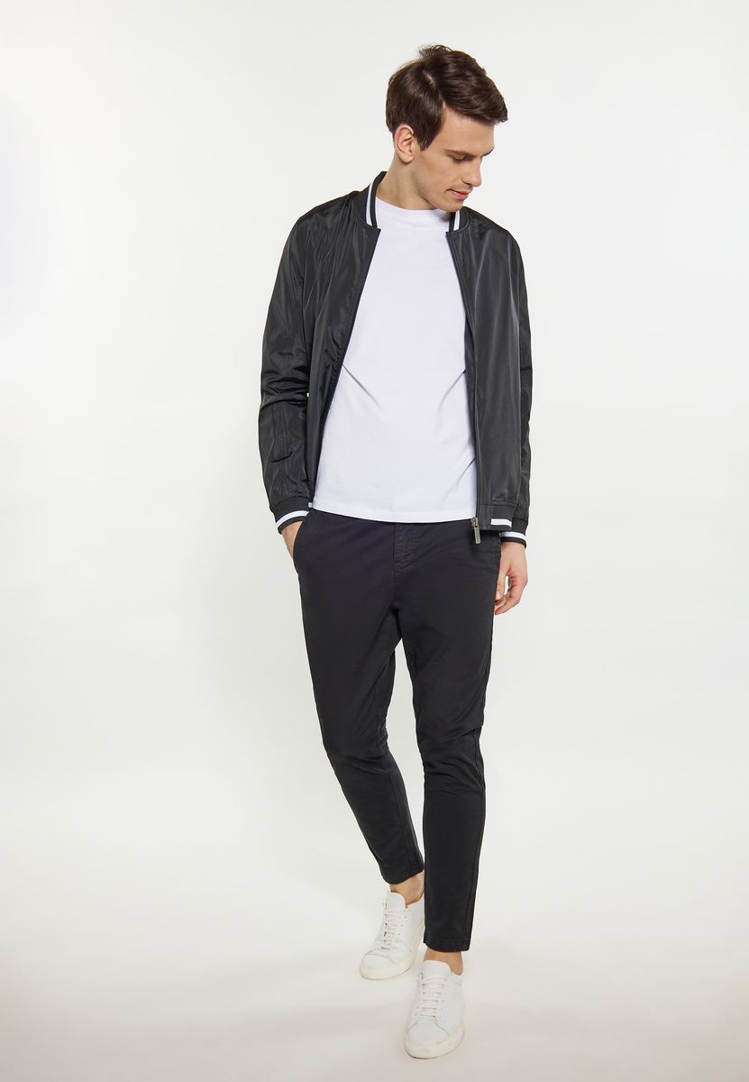 Leichte College-Bomberjacke