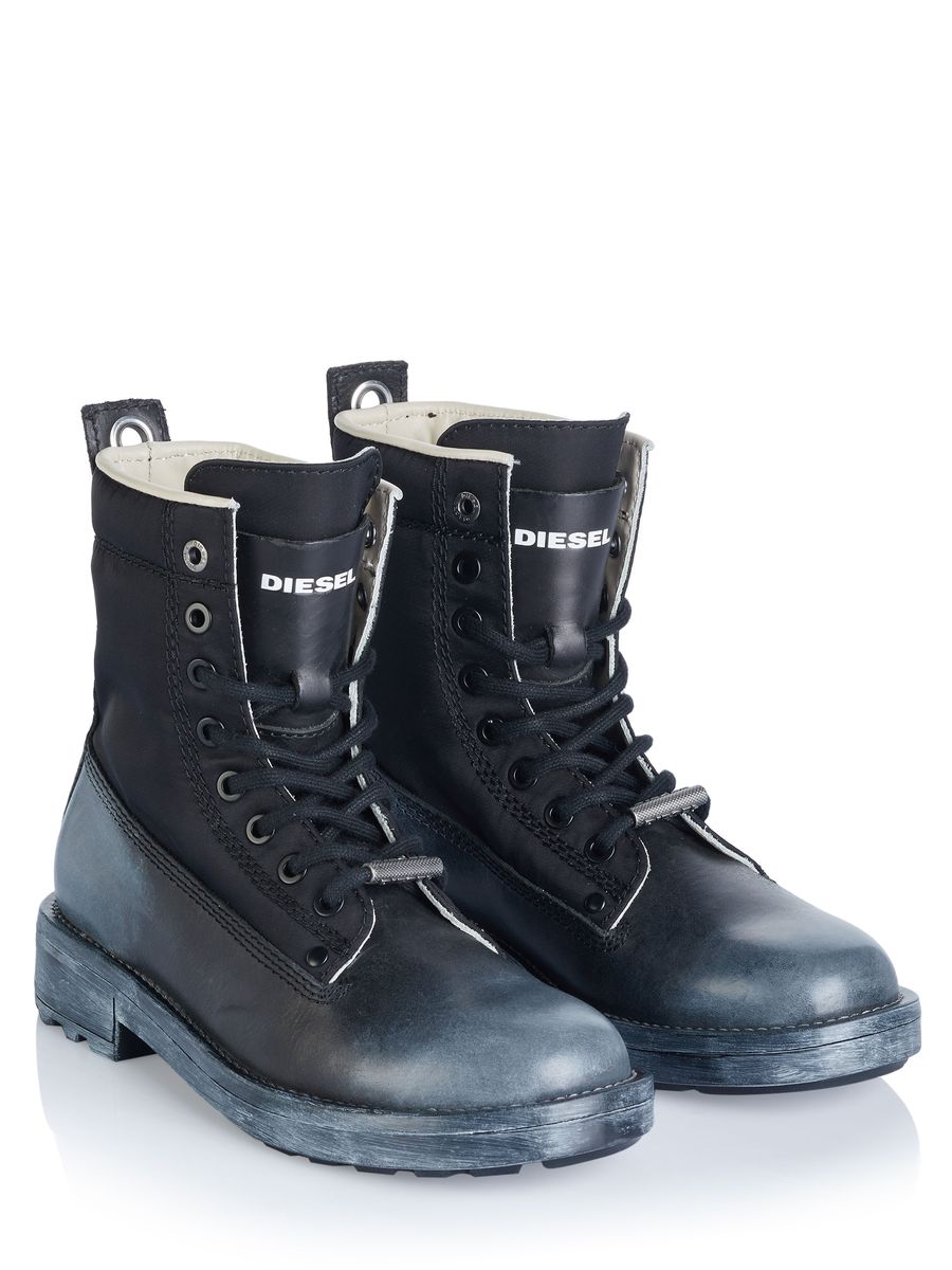 Combat-Boots im Used-Look aus Materialmix