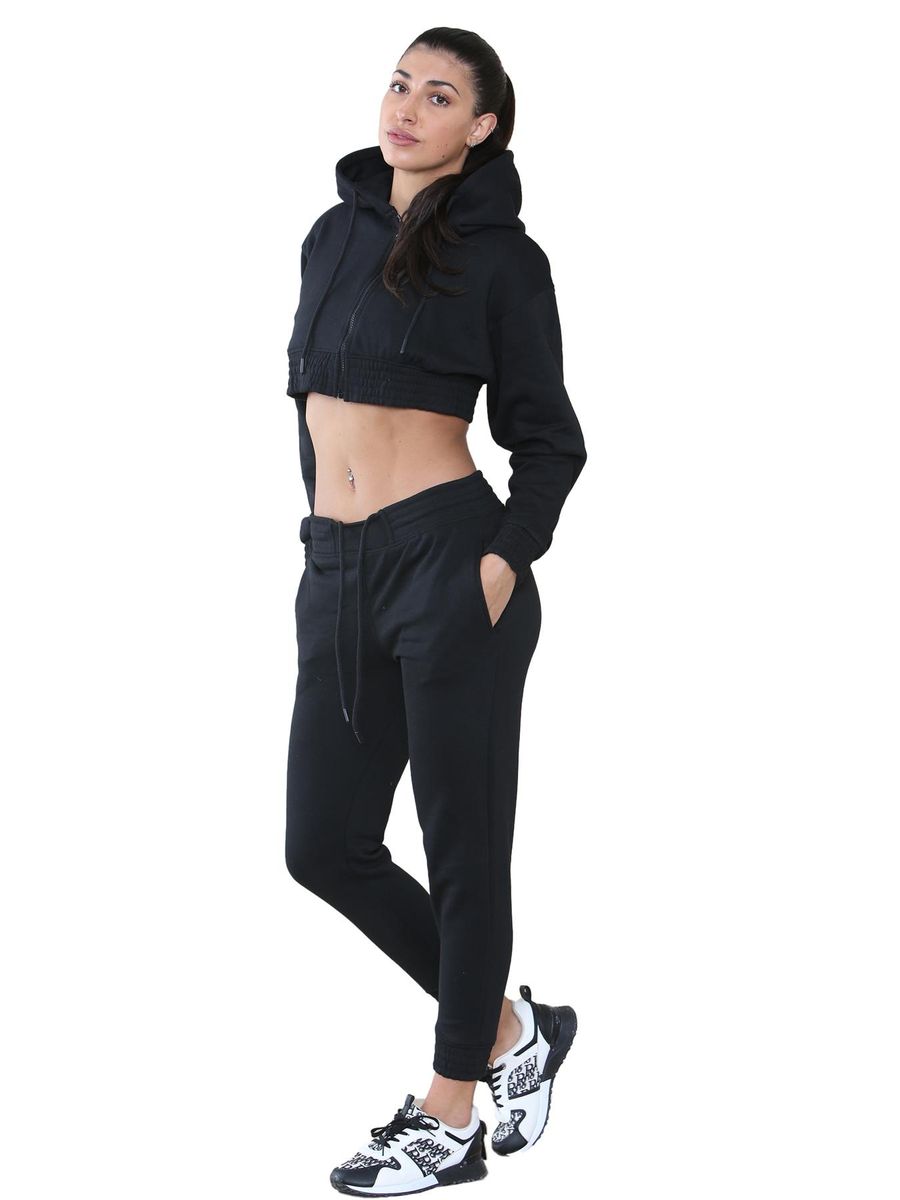 Kurzes Kapuzenjacken- und Jogginghosen-Set