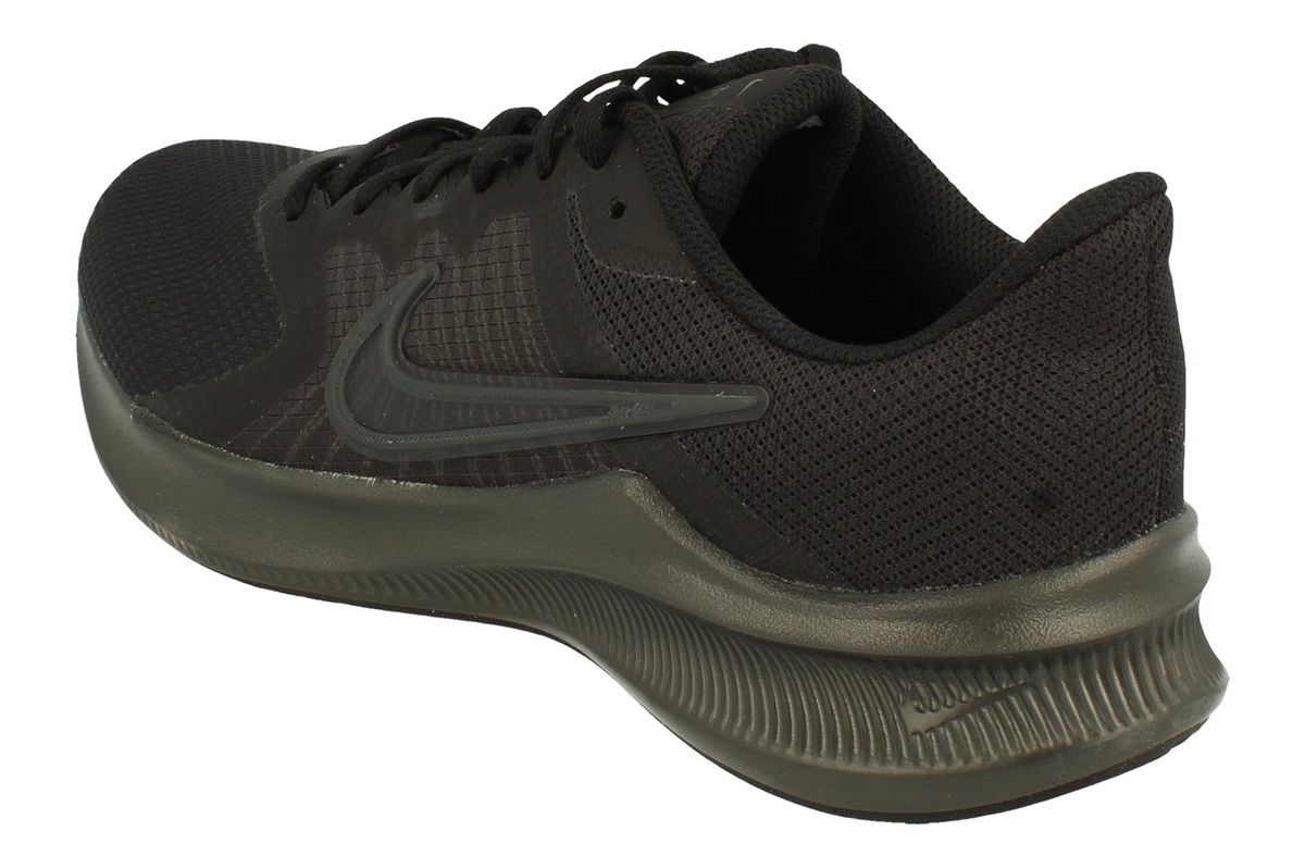 Leichte reaktionsfreudige Mesh-Trainer