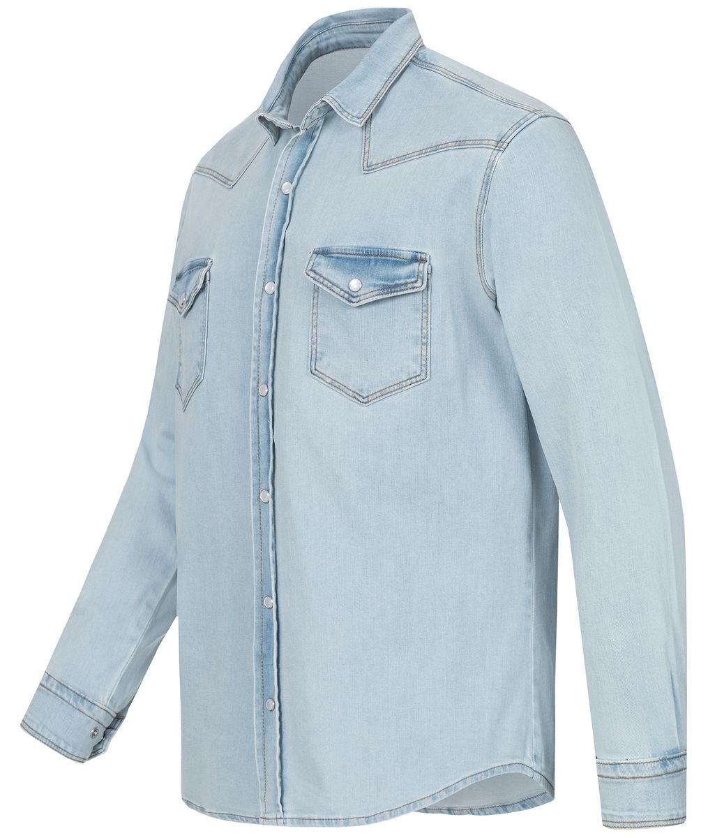 Klassisches Jeanshemd im Western-Stil