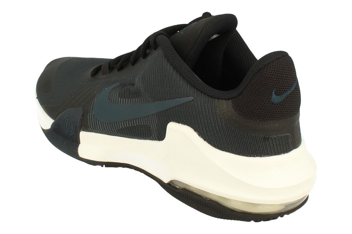 Robuste Basketballschuhe für Herren