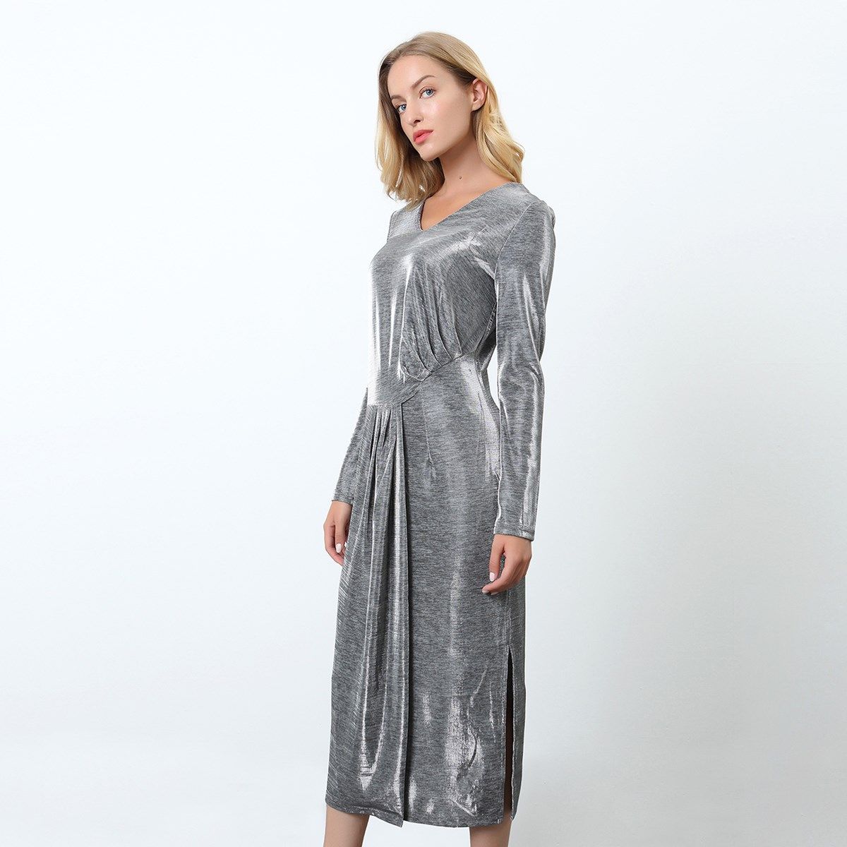 Schimmerndes asymmetrisches Midikleid