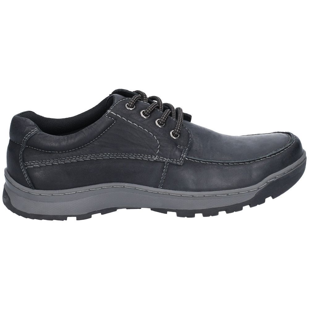 Leder-Derbies mit Mokassin-Spitze