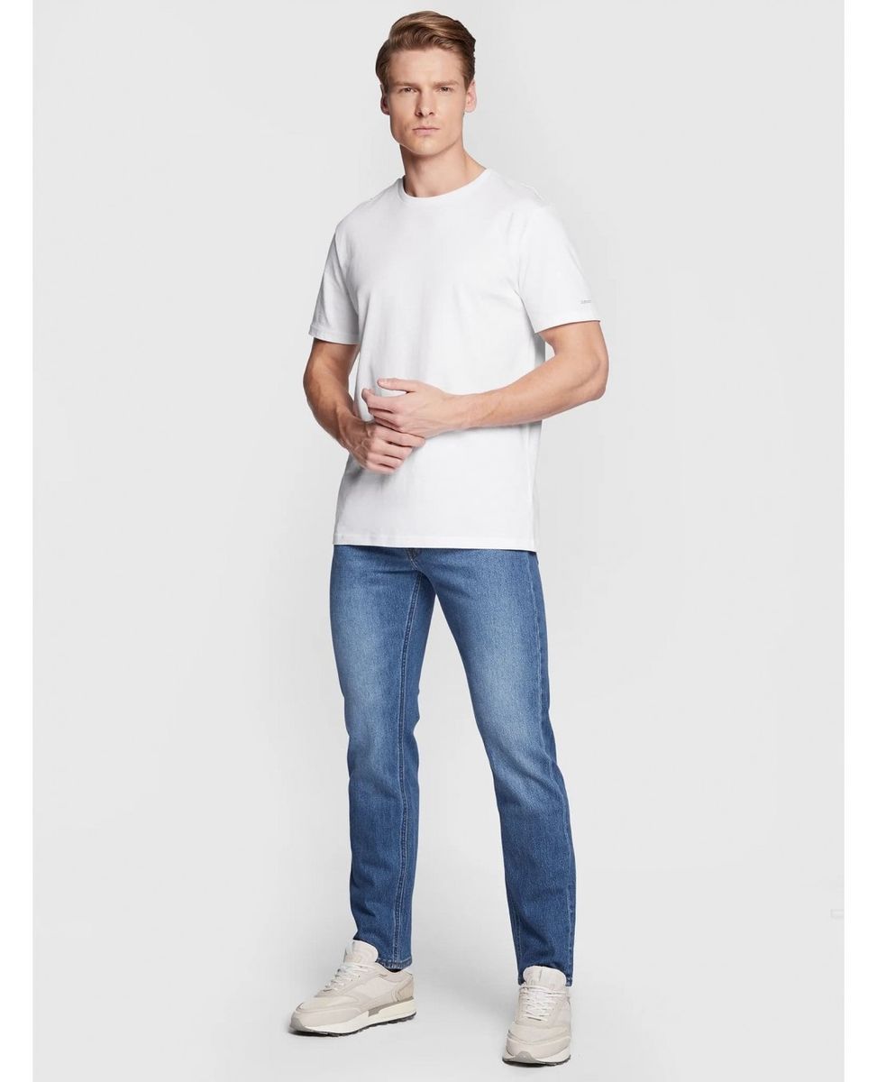 Klassische Jeans mit geradem Bein