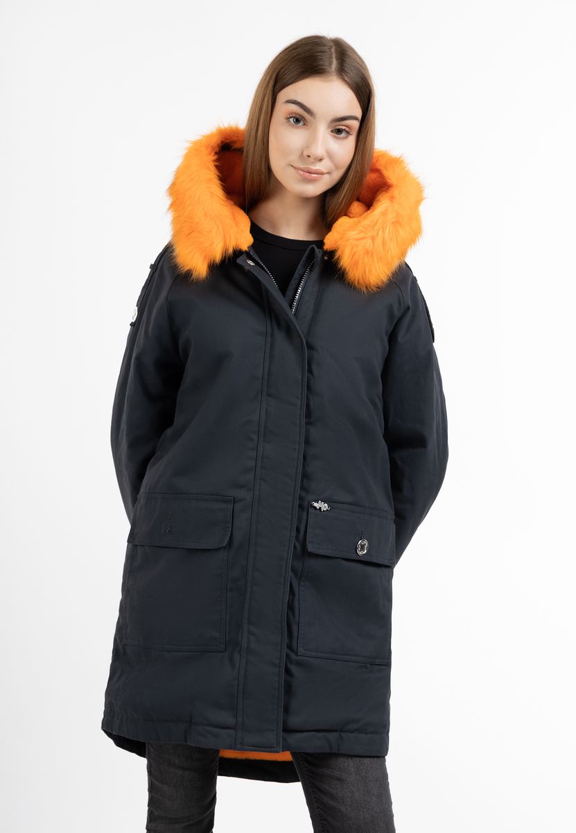 Winterparka mit farbigem Kunstfellbesatz
