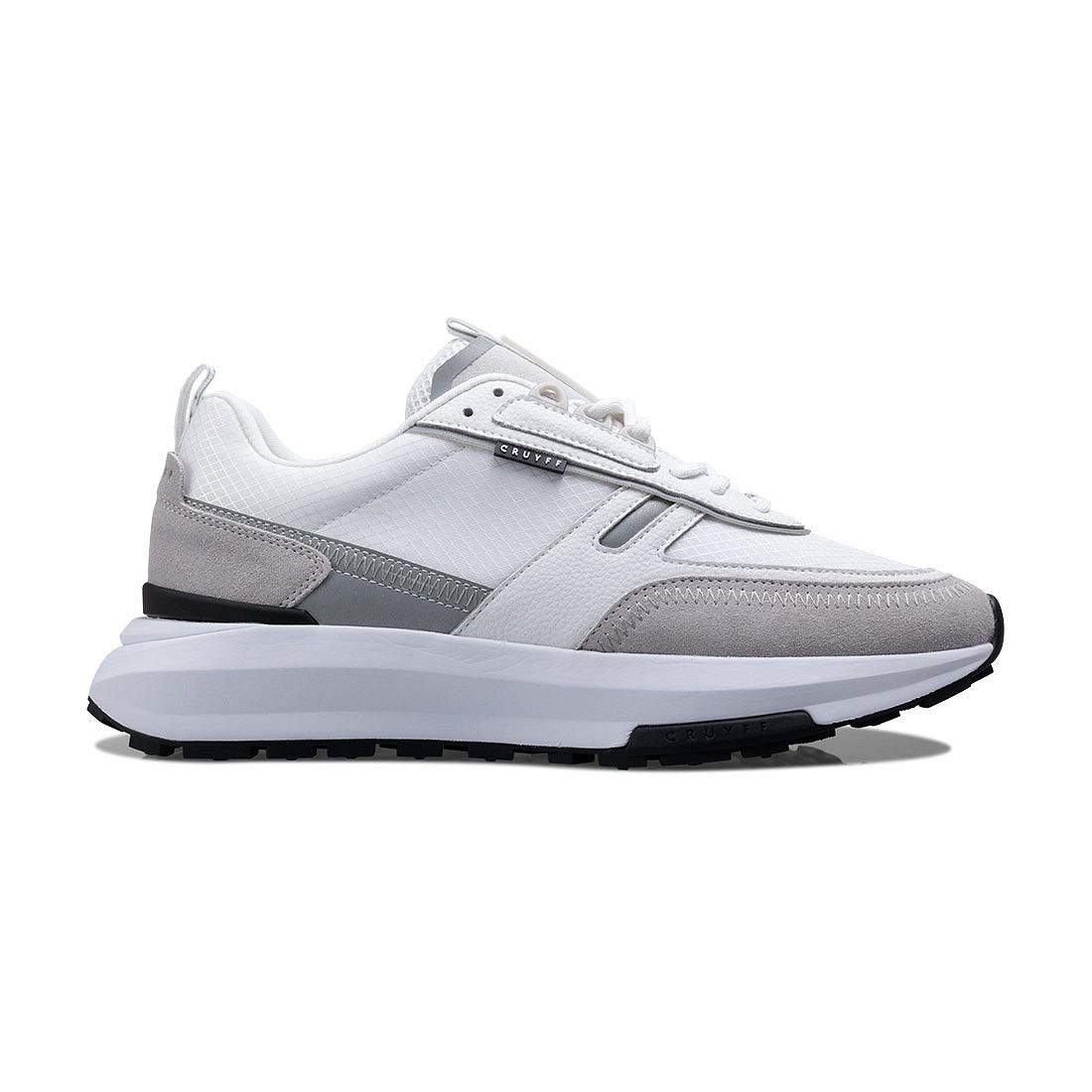 Moderne weiße und graue Mode-Sneakers