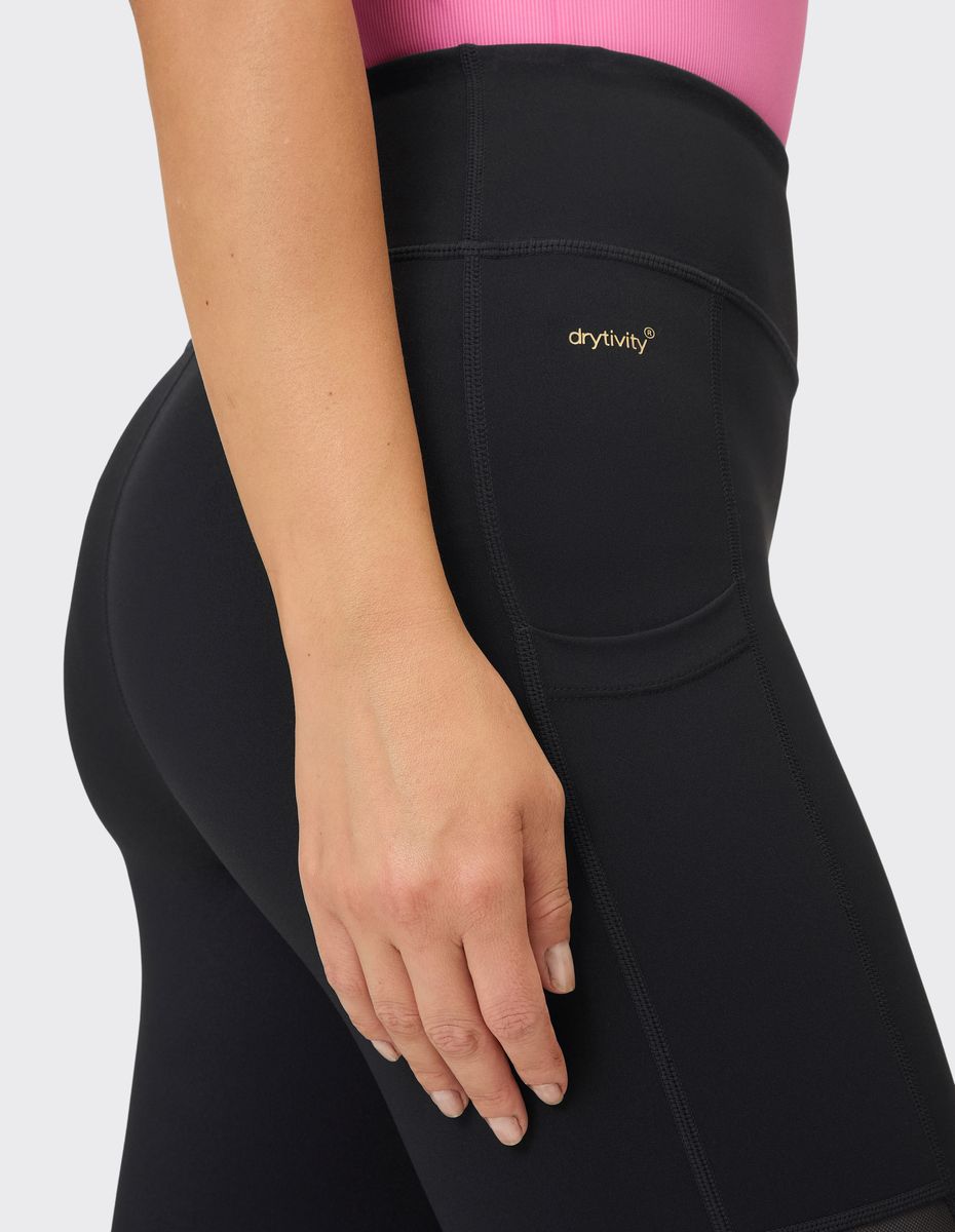 Schwarze, hochtaillierte, kurze Leggings