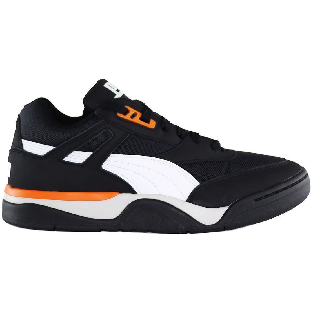 Retro Basketball inspirierter schwarzer Trainer