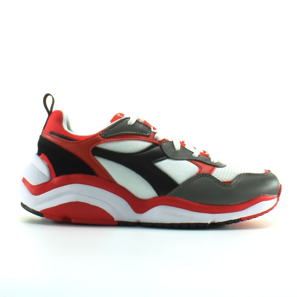 Retro-inspirierter Laufschuh